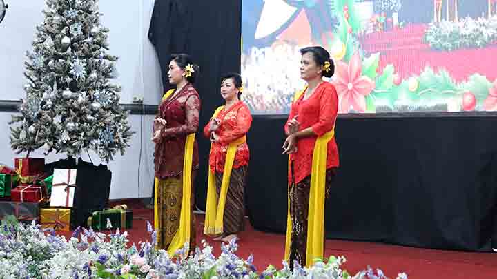 gallery warta, Perayaan Natal Keluarga Besar GKJ Baki 2024 , gereja kristen jawa, gkj, gkj baki, gereja kristen jawa baki, baki, sukoharjo, gkj klasis sukoharjo, klasis sukoharjo, klasis, sinode gkj, sinode 